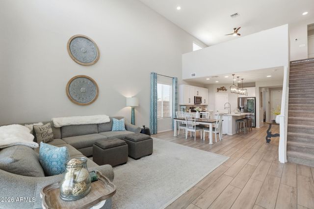 7115 W Maya Way, Peoria, AZ 85383