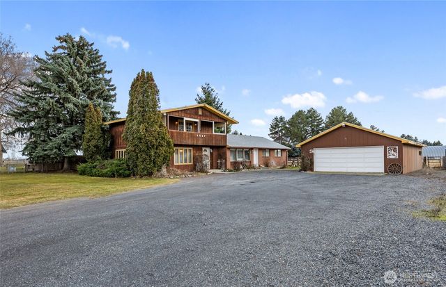 4537 Dunn Street NE, Moses Lake, WA 98837