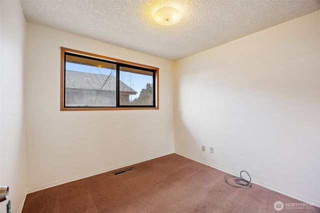 4537 Dunn Street NE, Moses Lake, WA 98837