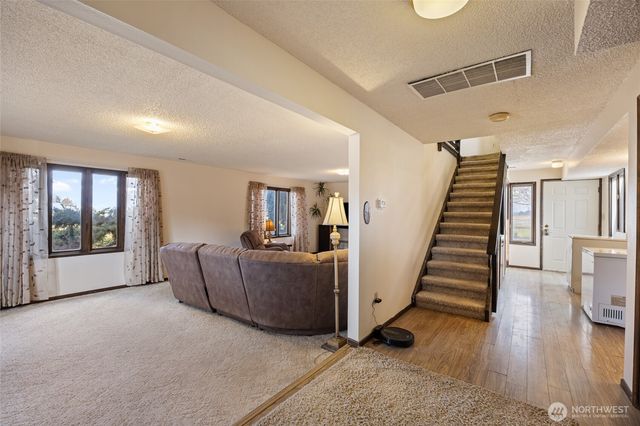 4537 Dunn Street NE, Moses Lake, WA 98837