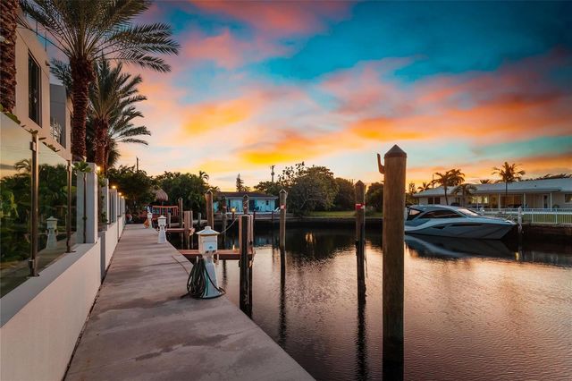 244 Garden Court 244, Lauderdale By The Sea, FL 33308