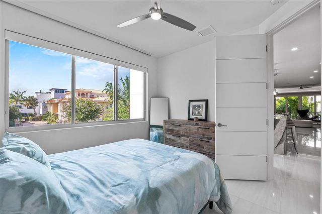 244 Garden Court 244, Lauderdale By The Sea, FL 33308