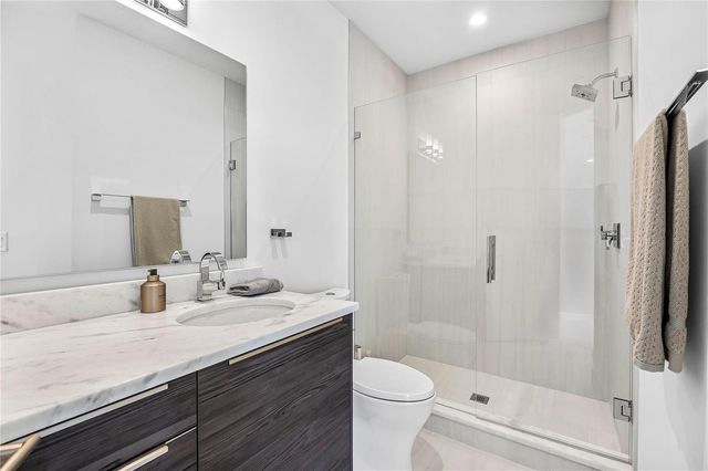 244 Garden Court 244, Lauderdale By The Sea, FL 33308