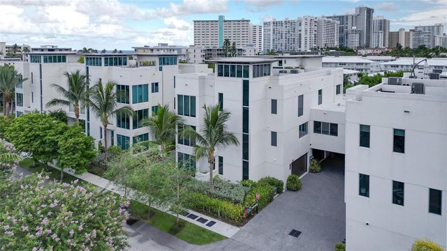 244 Garden Court 244, Lauderdale By The Sea, FL 33308