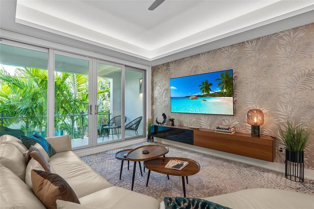 244 Garden Court 244, Lauderdale By The Sea, FL 33308