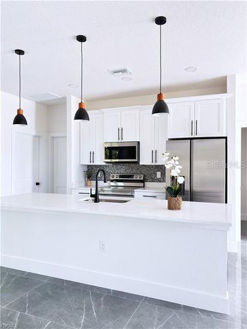 842 GIORGIO AVENUE S, Lehigh Acres, FL 33974