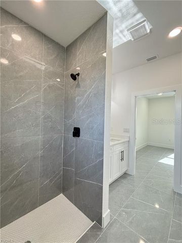 842 GIORGIO AVENUE S, Lehigh Acres, FL 33974