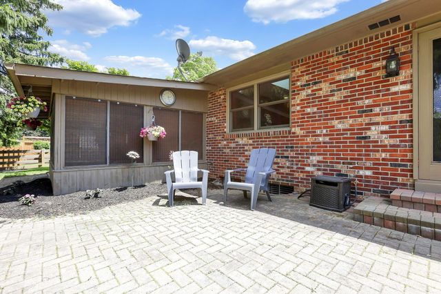 370 Heather Lane, Powell, OH 43065