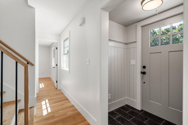 26 N Gateway, Winchester, MA 01890