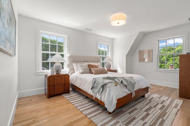 26 N Gateway, Winchester, MA 01890