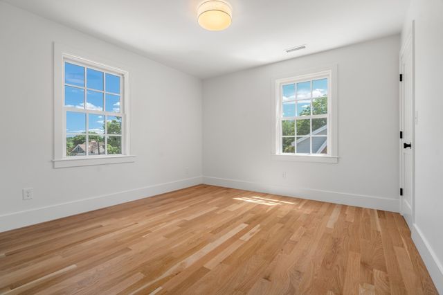 26 N Gateway, Winchester, MA 01890