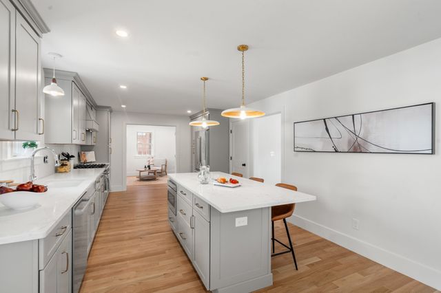 26 N Gateway, Winchester, MA 01890