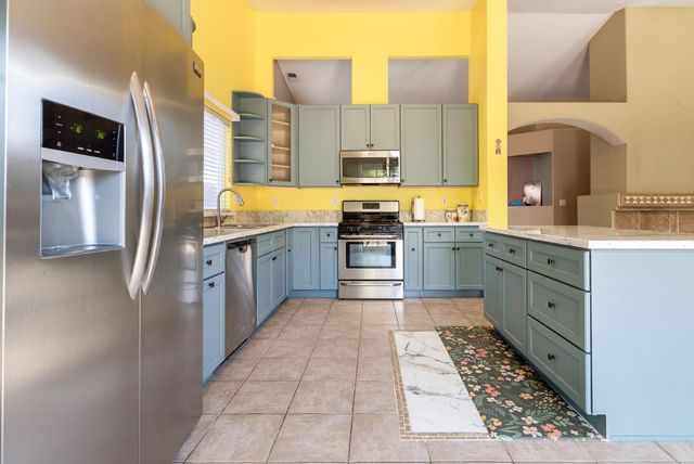 5304 Countrybrook Ln, Salida, CA 95368