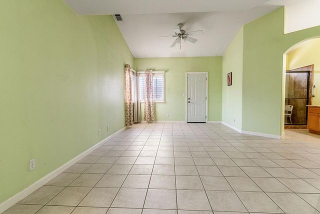 5304 Countrybrook Ln, Salida, CA 95368