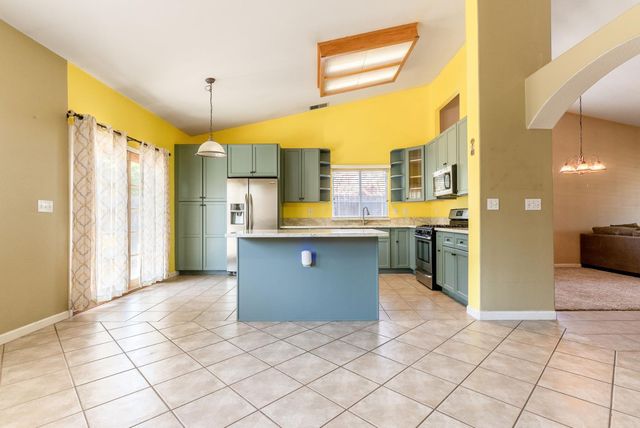 5304 Countrybrook Ln, Salida, CA 95368