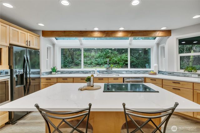 9408 370th Place SE, Snoqualmie, WA 98065