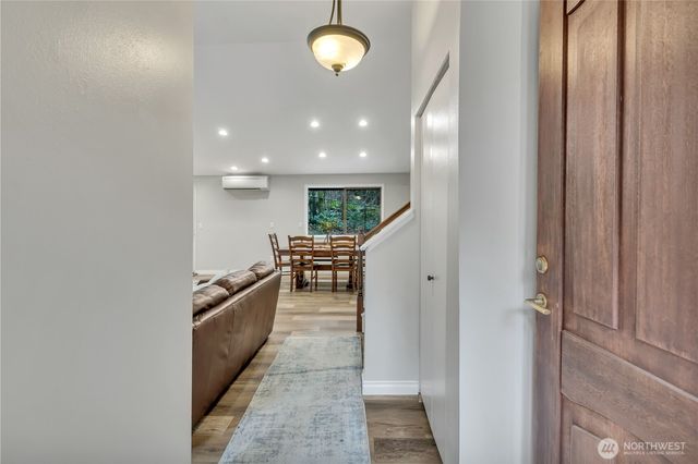 9408 370th Place SE, Snoqualmie, WA 98065