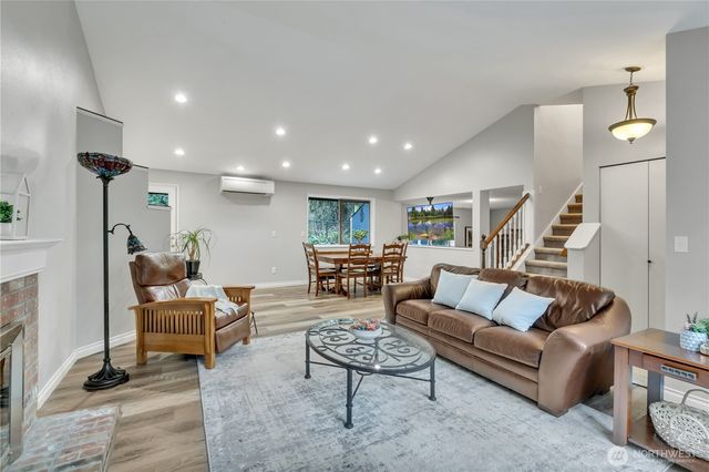 9408 370th Place SE, Snoqualmie, WA 98065