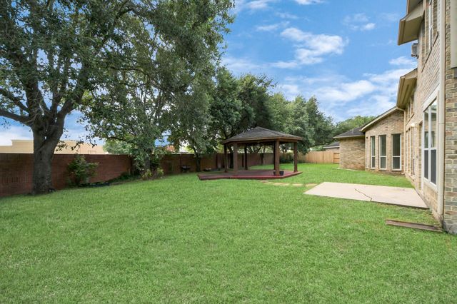 3811 Parkside, Missouri City, TX 77459