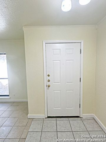 8707 Glen Bluff, San Antonio, TX 78239