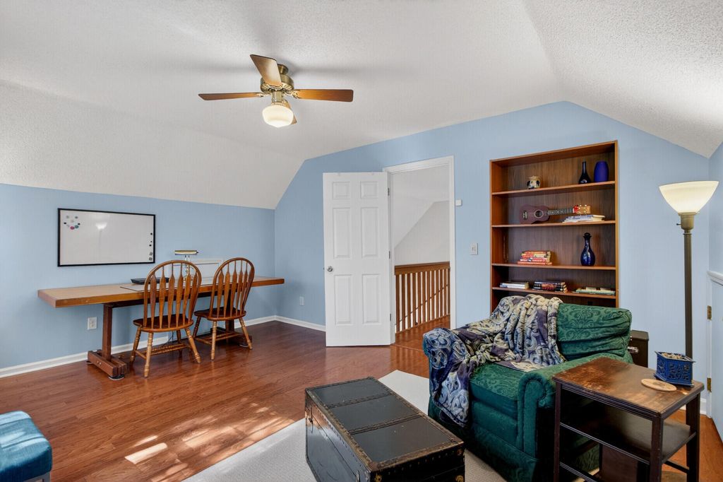 Image 32 of property listing at 1440 Oak Landing Road, Mount Pleasant, SC 29464