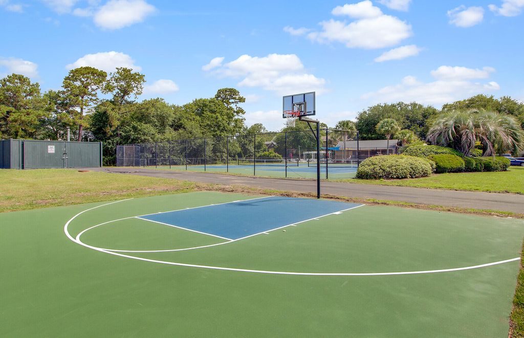 Image 50 of property listing at 1440 Oak Landing Road, Mount Pleasant, SC 29464