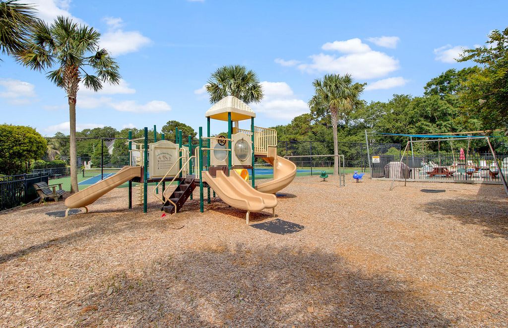 Image 51 of property listing at 1440 Oak Landing Road, Mount Pleasant, SC 29464