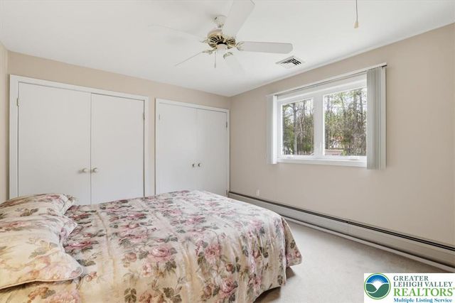 8495 Bumble Bee Way, Coolbaugh Twp, PA 18466