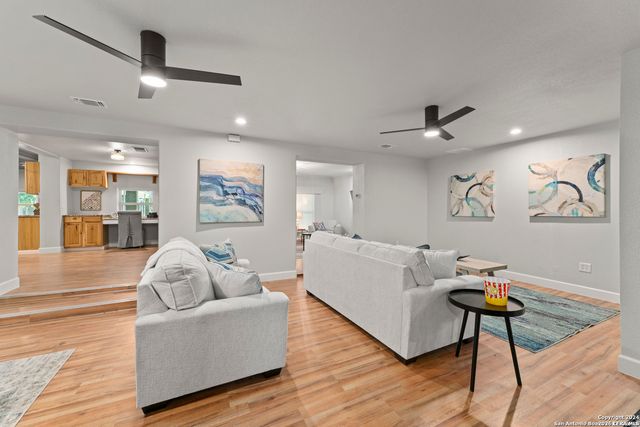 2414 TEXAS AVE, San Antonio, TX 78228