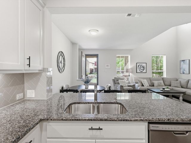 4531 Fossil Opal Lane, Arlington, TX 76005