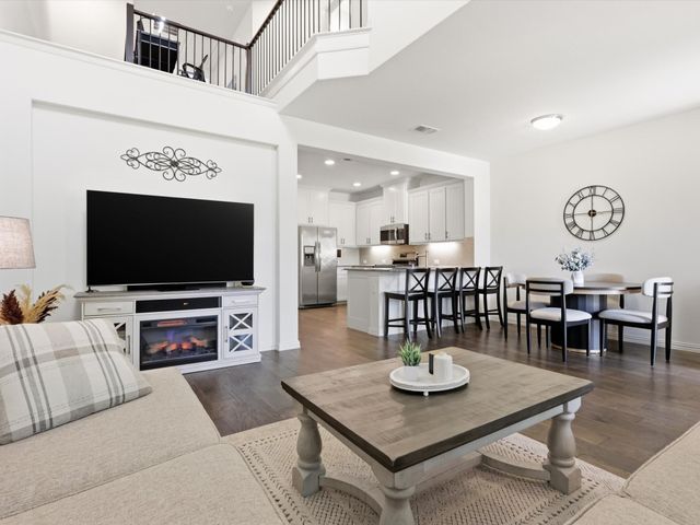 4531 Fossil Opal Lane, Arlington, TX 76005