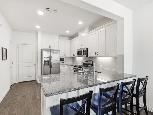 4531 Fossil Opal Lane, Arlington, TX 76005