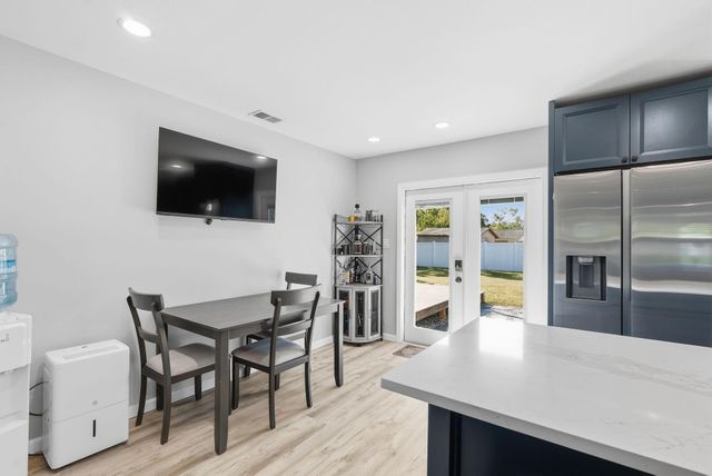 103 E Gustave Court, Summerville, SC 29486