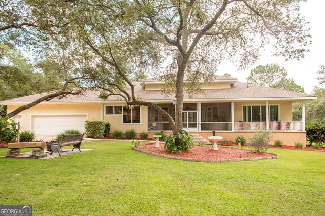 6223 Palmetto Way, Blackshear, GA 31516