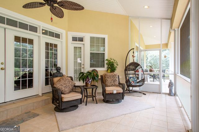 6223 Palmetto Way, Blackshear, GA 31516