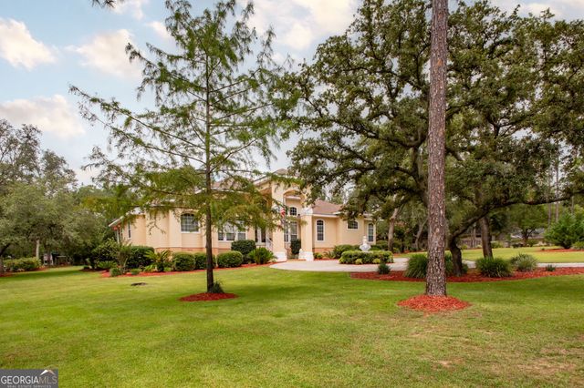 6223 Palmetto Way, Blackshear, GA 31516