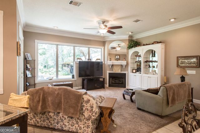 6223 Palmetto Way, Blackshear, GA 31516