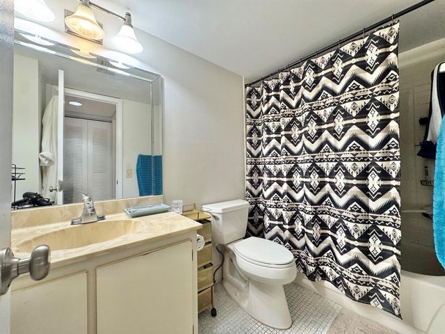 7006 Huntington Lane 306, Delray Beach, FL 33446