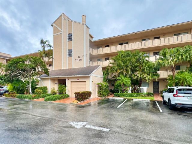 7006 Huntington Lane 306, Delray Beach, FL 33446