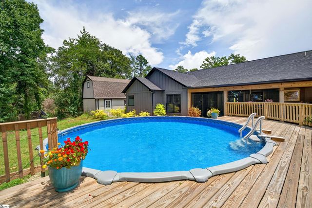 1512 Asbury Park Road, Anderson, SC 29625