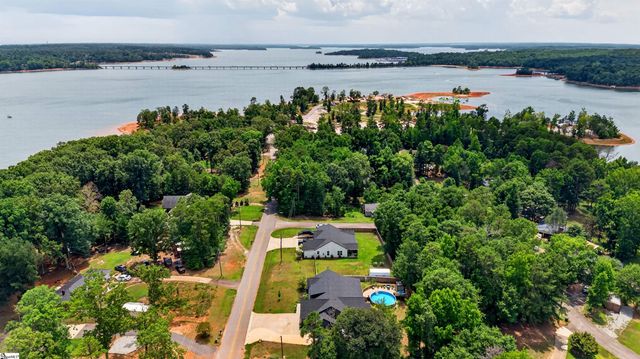 1512 Asbury Park Road, Anderson, SC 29625