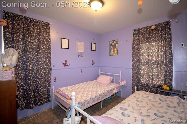 18455 Denby, Redford, MI 48240