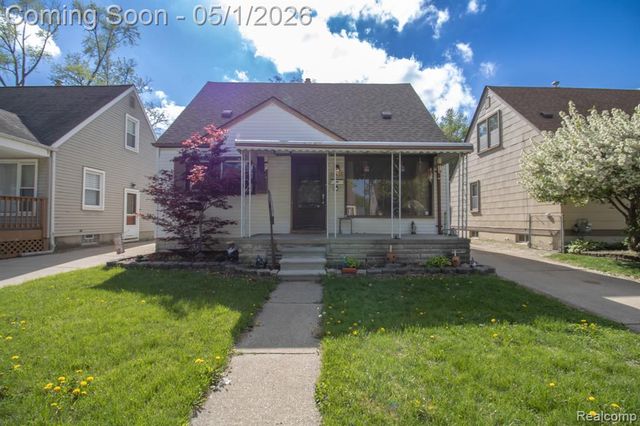 18455 Denby, Redford, MI 48240