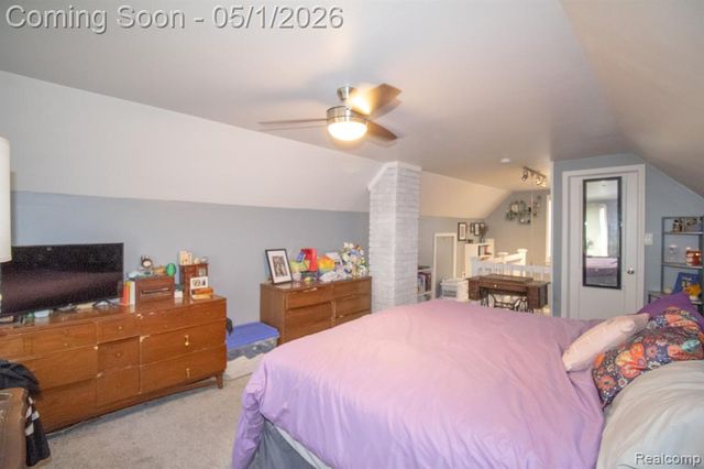 18455 Denby, Redford, MI 48240