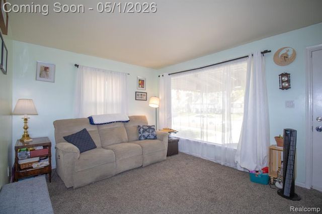 18455 Denby, Redford, MI 48240