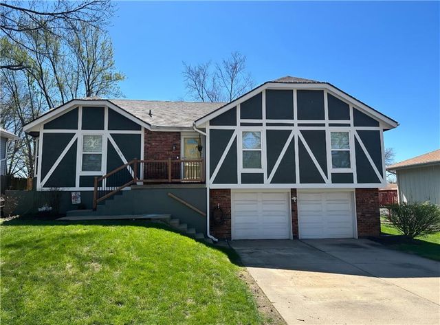 19113 E 14th Street N, Independence, MO 64056