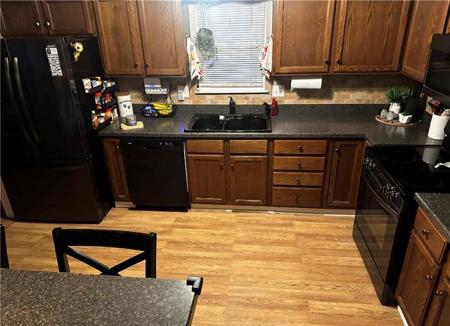 19113 E 14th Street N, Independence, MO 64056