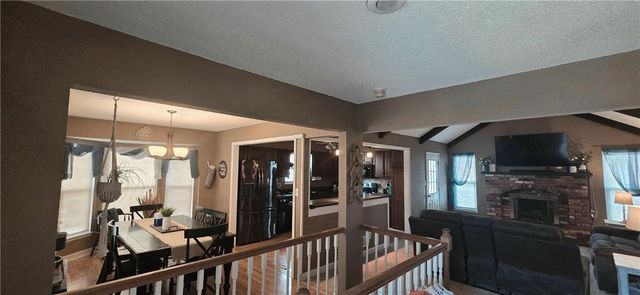 19113 E 14th Street N, Independence, MO 64056