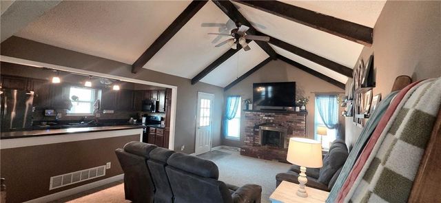 19113 E 14th Street N, Independence, MO 64056