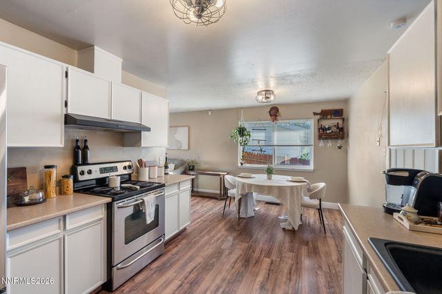 3280 Probasco Way, Sparks, NV 89431